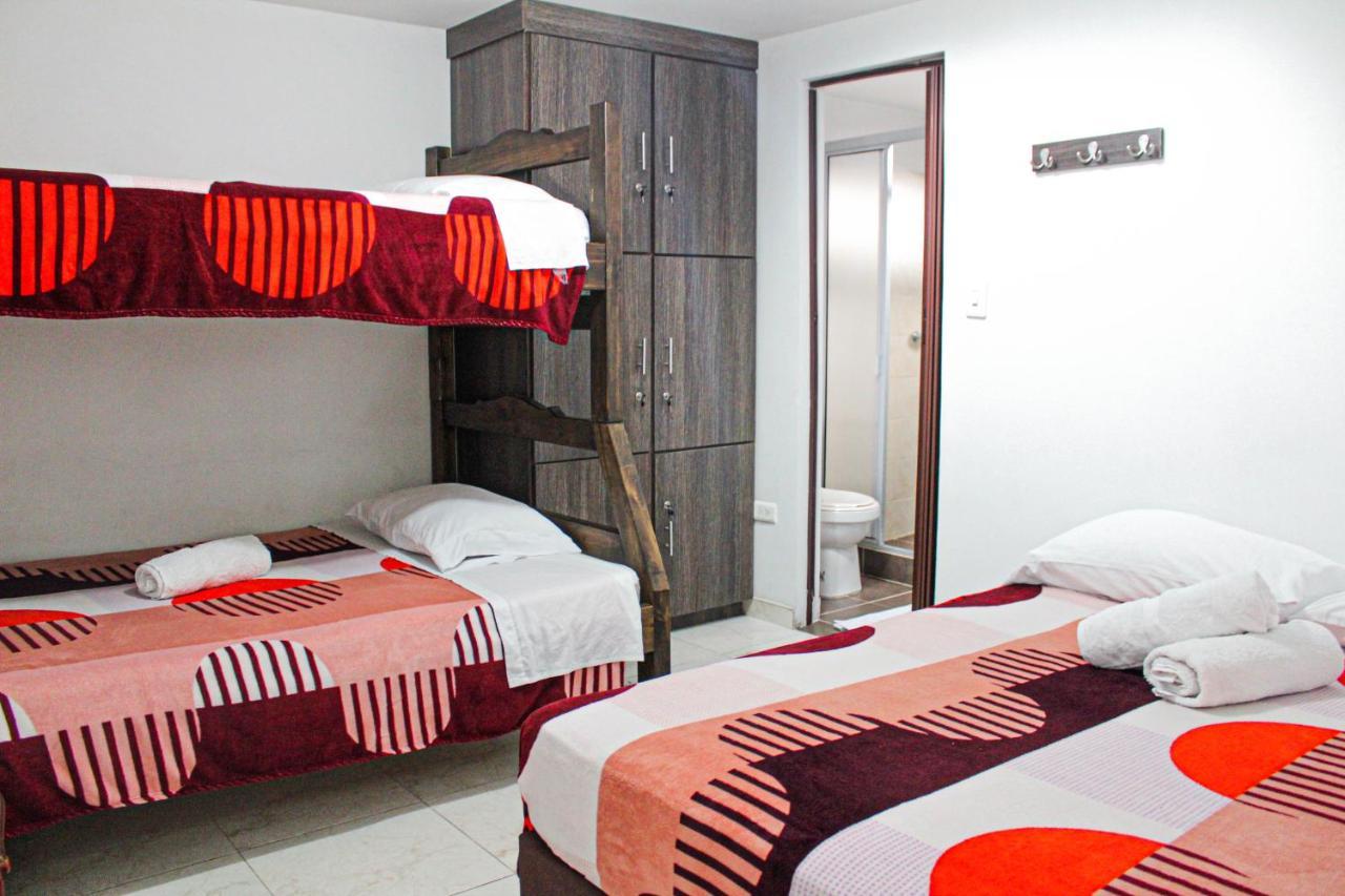 El Cable Hostal Manizales Extérieur photo