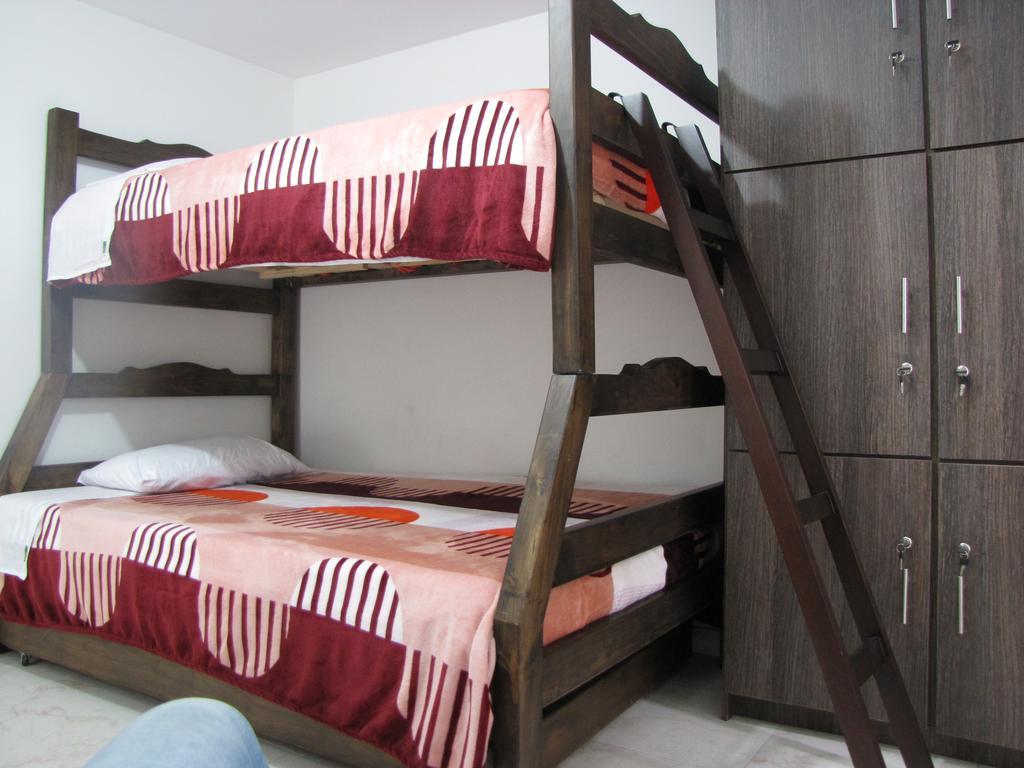 El Cable Hostal Manizales Extérieur photo